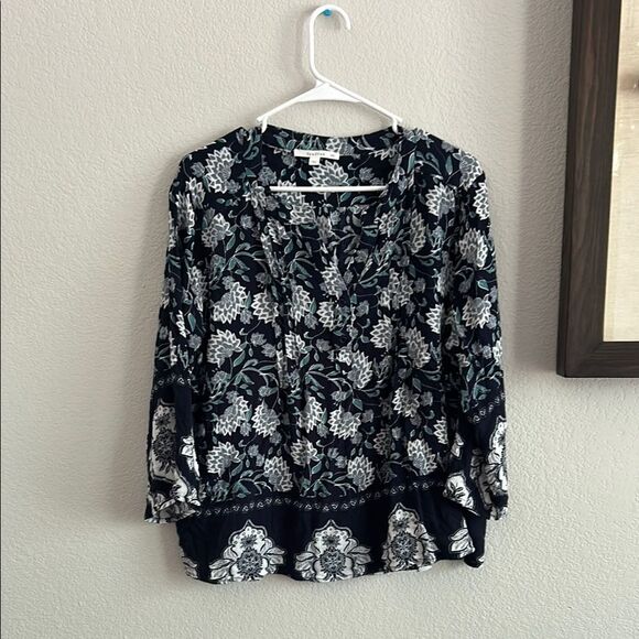 Fun2Fun Stitch Fix Floral Black and White Women's Top Sz 1xl - Picture 1 of 10